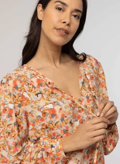 E Blouse Met Koordjes