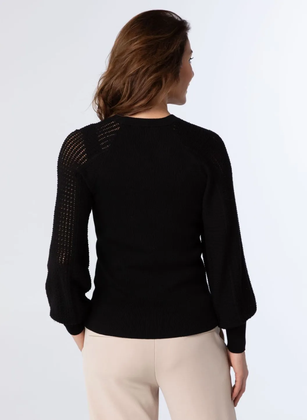 E Trui Met Gebreide Mouwen