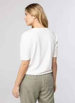 Off White Shirt Met Structuur