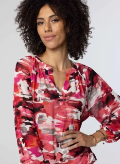 Rode Blouse Met Print